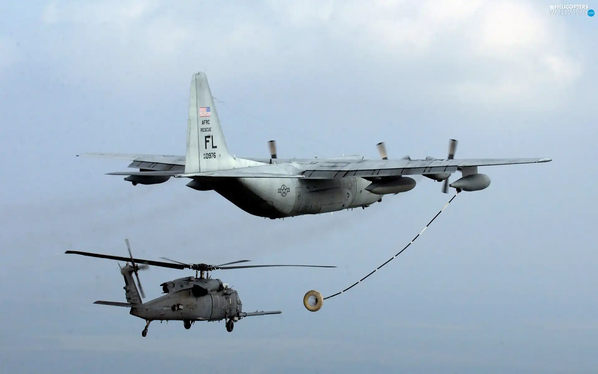 KC-130 Hercules, Sikorsky HH-60 Pave Hawk
